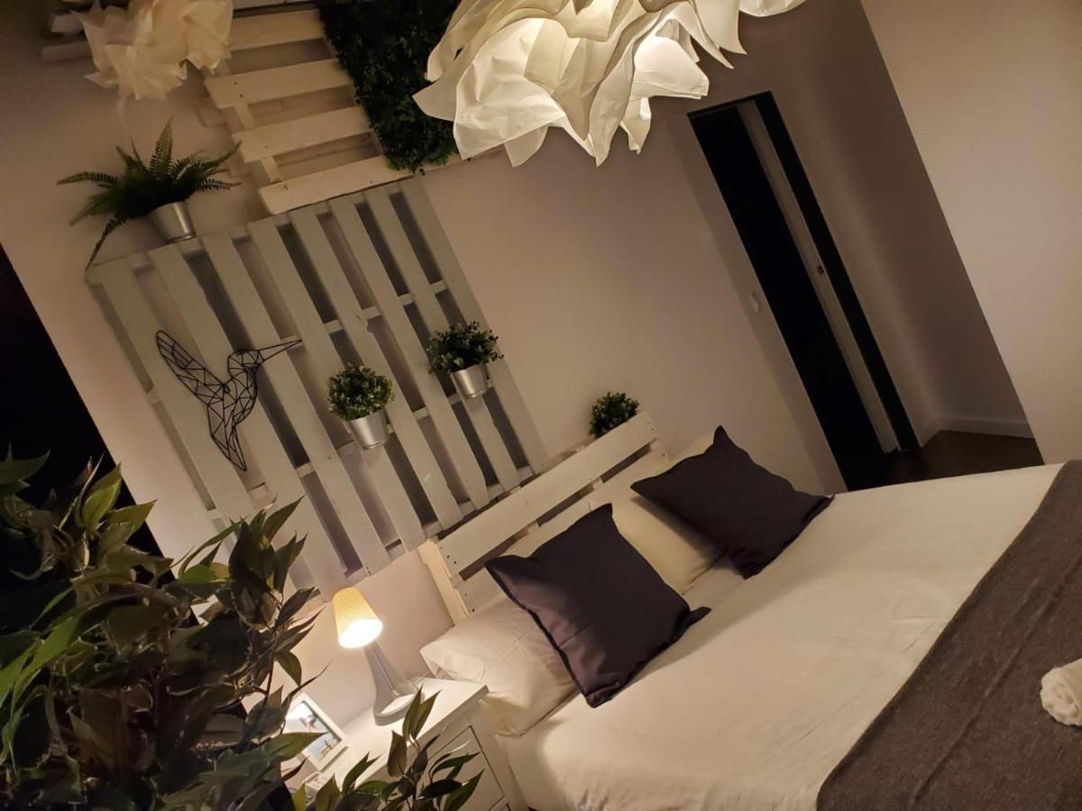 Small And Cozy Rooms - G Valencia Exterior photo